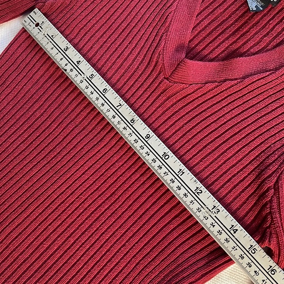 🍀3/50 BUFFALO Ribbed V-Neck Sweater (M) - Picture 8 of 10